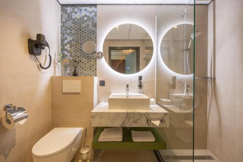 Leonardo Hotel Breda City Center - Guest Experience and Amenities