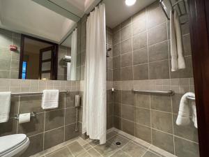 Library Hotel by Library Hotel Collection - Amenities and Facilities