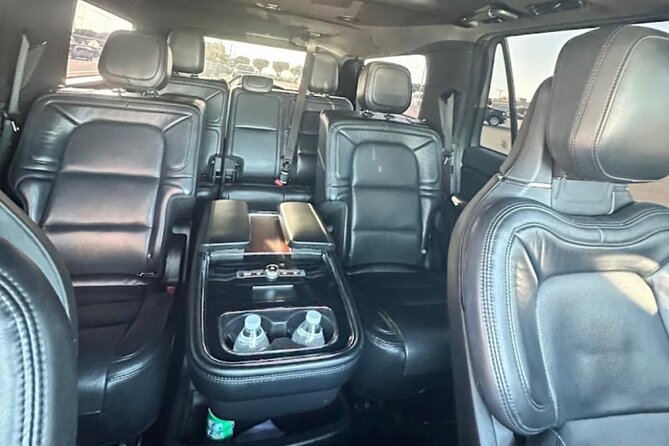 Los Angeles and Orange County City and Airport Transfer - Amenities Offered During Transfers