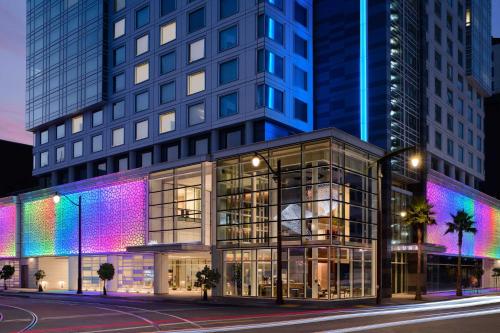 LUMA Hotel San Francisco - #1 Hottest New Hotel in the US - Prime Location Benefits
