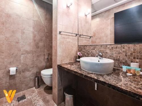 Luxury 3BR Private Villa and Elaborate Gardens - Accommodation Details