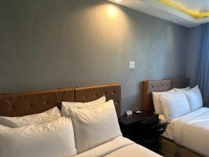 Madison LES Hotel - Room Options