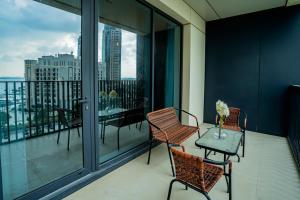 MagnoliasVHR- Dubai Creek Harbour Aparthotel - Condo Apartment UAE - Stunning Dubai Creek Harbour Views