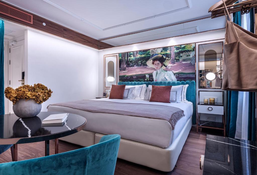 Maison Colbert Member of Meliá Collection Review
