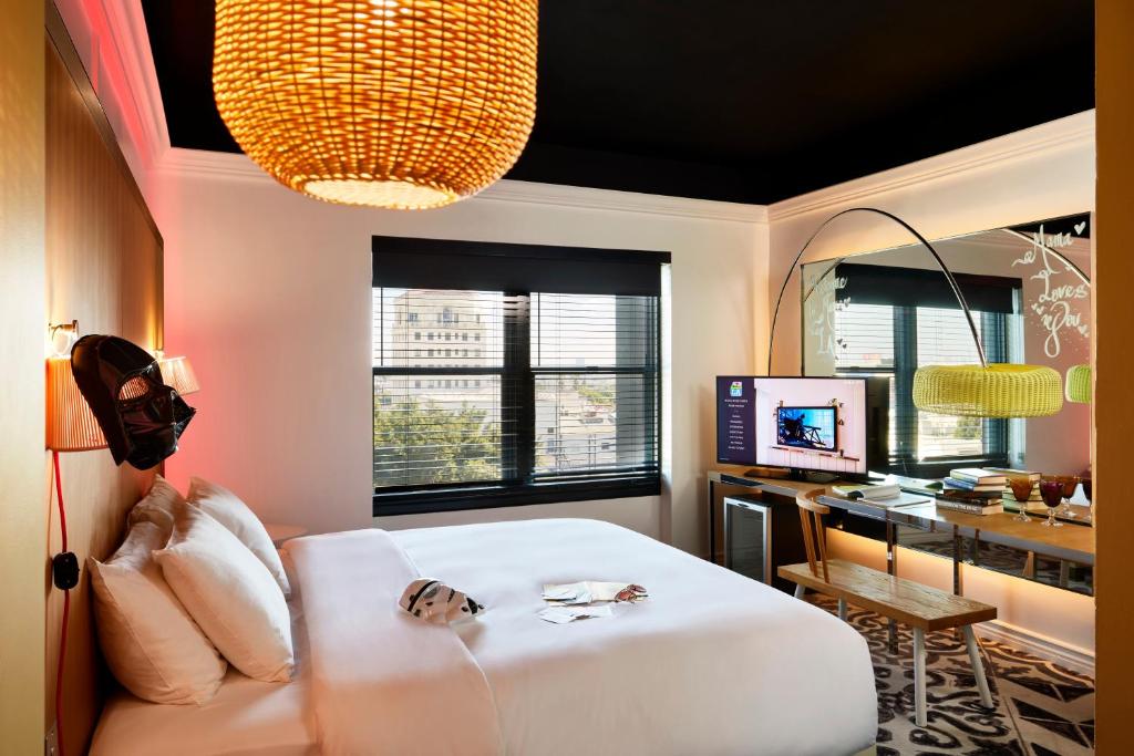Mama Shelter LA Hollywood - Accommodation Options