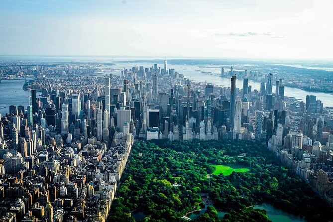 Manhattan's Finest Luxury and Landmark Tour of Fifth Avenue - Meeting and End Points