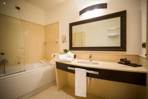 Marinagri Greenblu Hotel - Accommodation and Amenities