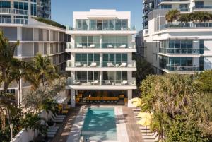MB Hotel, Trademark Collection by Wyndham - Guest Reviews and Experiences