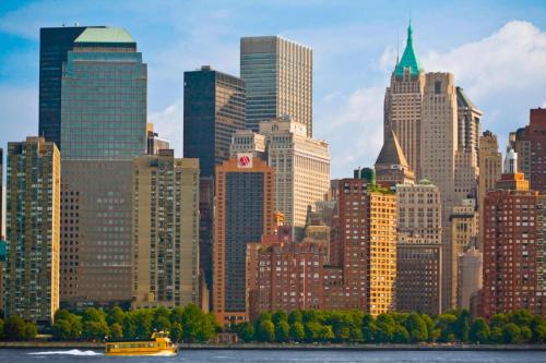 New York Marriott Downtown - Guest Experience and Reviews