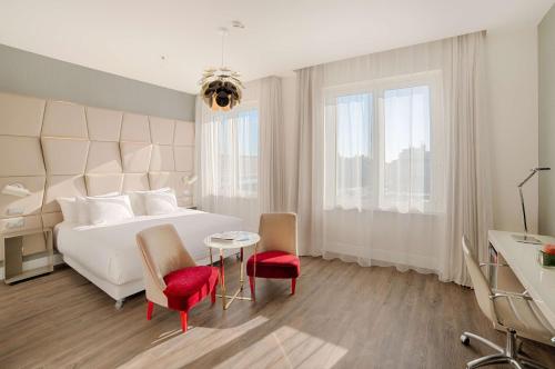 NH Collection Palazzo Cinquecento - Amenities and Facilities