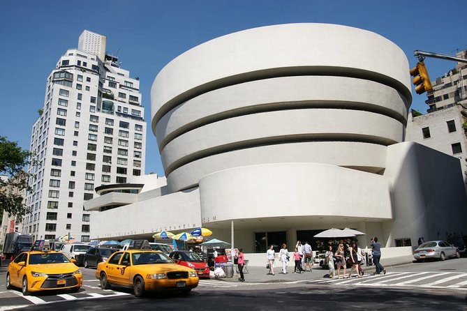 NYC Upper East Side Self-Guided Scavenger Hunt - Meeting and Pickup