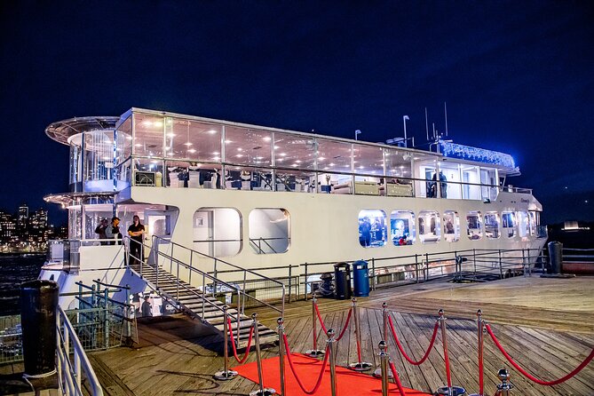 NYC Valentines Dinner Cruise With Live Entertainment and Open Bar - Meeting and Departure Information