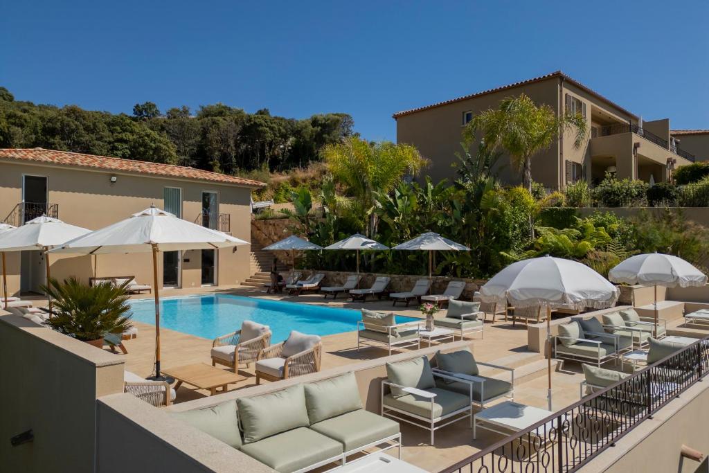 Omigna Residence Review
