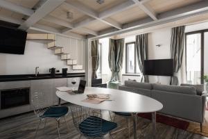 Palazzo Delle Pietre - Luxury Apartments - Amenities and Services