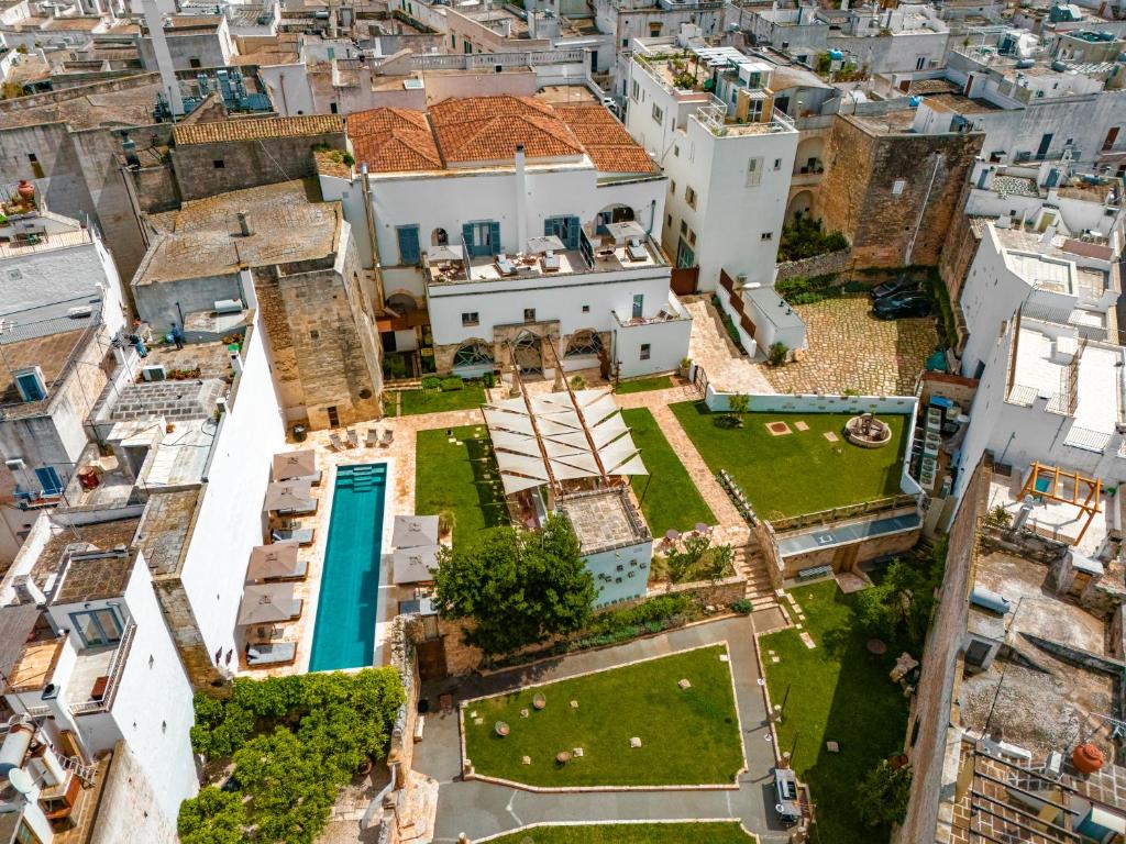 Paragon 700 Boutique Hotel & SPA - Amenities and Services