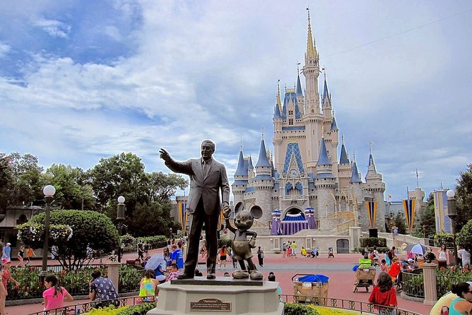 Private Transfer From Fort Myers to Orlando-Sanford (SFB) Airport - Child and Infant Seat Provision