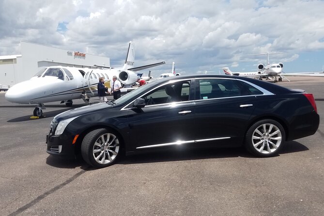 Private Transfer to or From Leesburg and Ronald Reagan Airport - Inclusions