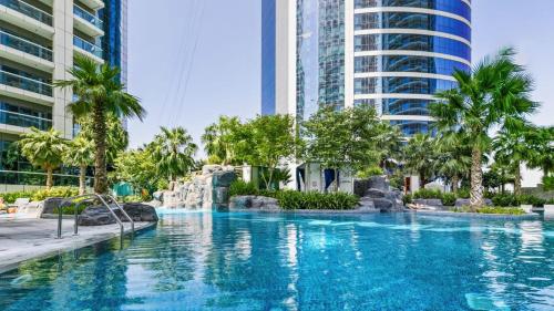 Quill Residence at Paramount Towers 3 BR Creek View Review