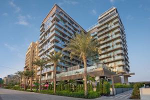 Radisson Beach Resort Palm Jumeirah - Accommodation and Amenities