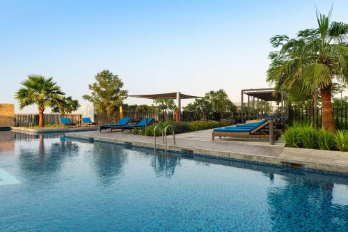 Radisson Dubai Damac Hills - Accommodation and Facilities