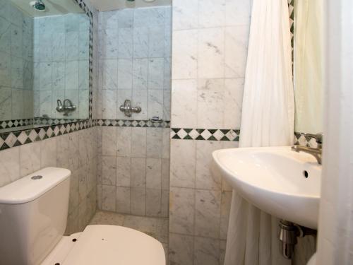 Rembrandtplein Hotel - Facilities and Amenities