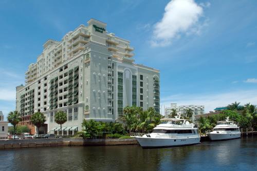 Riverside Hotel - Guest Reviews and Ratings