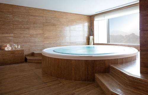 Royal M Hotel Fujairah by Gewan - Guest Reviews and Ratings