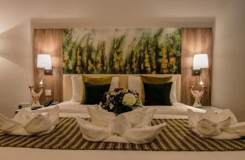 Royal View Hotel - Dining Options