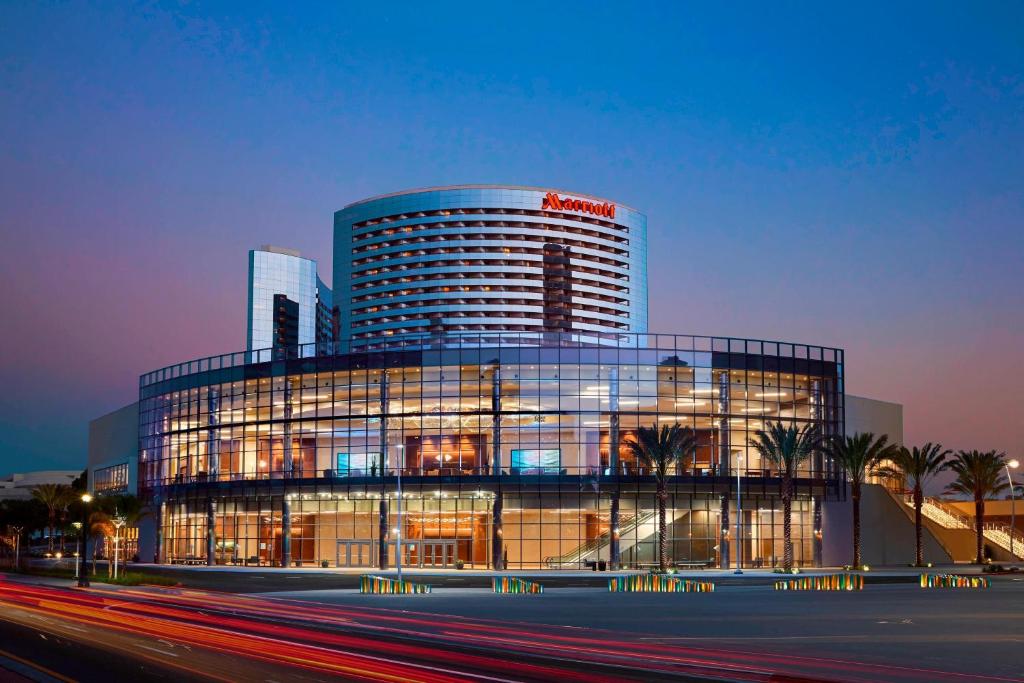 San Diego Marriott Marquis and Marina - Amenities and Facilities