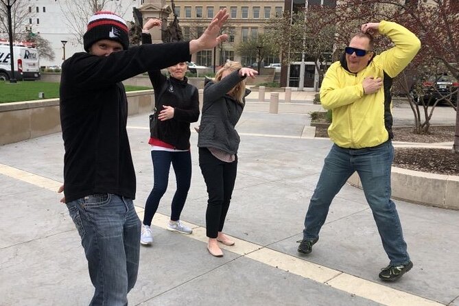 Scavenger Hunt Adventure in South Bend by Zombie Scavengers - Meeting and Departure Information