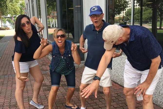 Scavenger Hunt in Buffalo by Wacky Walks - Solving Clues and Earning Points