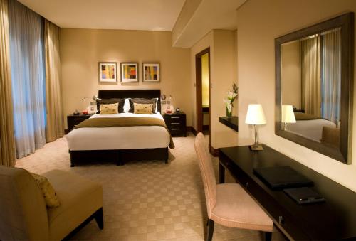 Shangri-La Hotel Apartments Qaryat Al Beri - Diverse Accommodation Options