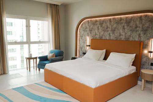 Sheraton Khalidiya Hotel - Amenities and Services
