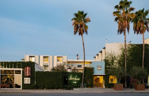 Short Stories Hotel - Amenities and Facilities