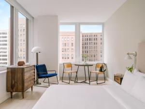 Sonder Battery Park - Accommodation Features