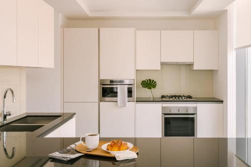 Sonder Downtown Towers - Accommodation Highlights