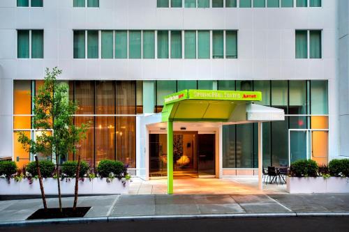 SpringHill Suites by Marriott New York Midtown Manhattan/Fifth Avenue - Guest Experience Insights