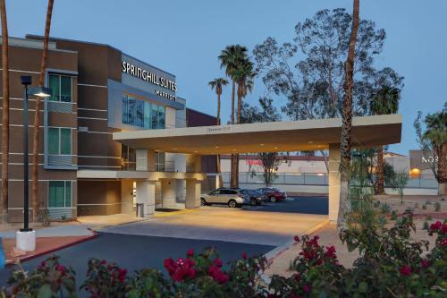 SpringHill Suites by Marriott Palm Desert - Convenient Location