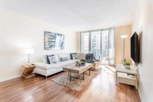 Sunny Isles Ocean Reserve Condo Apartments - Accommodation and Apartments