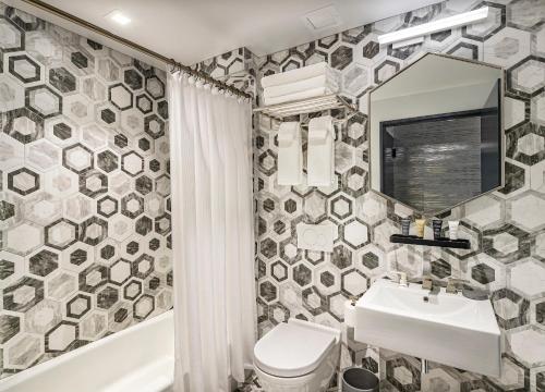 The FIDI Hotel - Amenities and Features