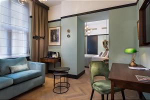 The Hendricks Hotel - Location and Accessibility