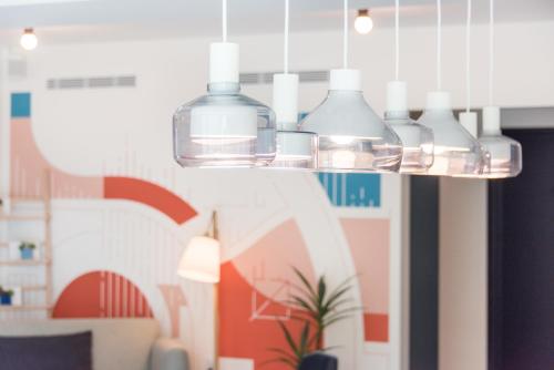 The Metric - Los Angeles Downtown - Facilities and Amenities
