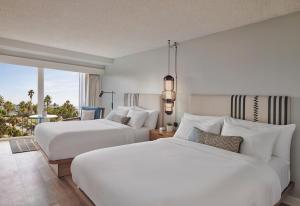 The Pierside Santa Monica - Guest Ratings and Reviews