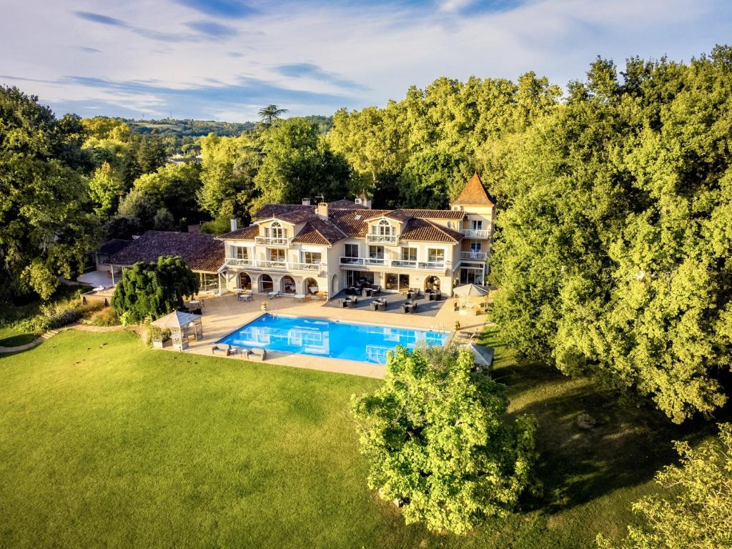 THE RESERVE ALBI Hotel Restaurant Review