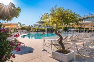 The Signature Level at Grand Palladium Sicilia Resort & Spa - Guest Experience and Reviews