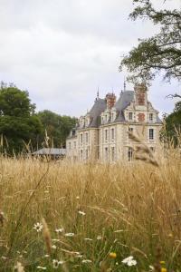 The Sources of Cheverny - Location and Accessibility