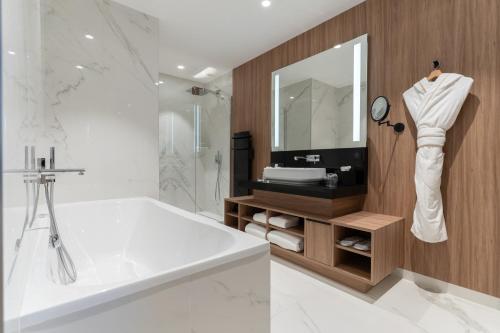 The Tresorières - Accommodation Options