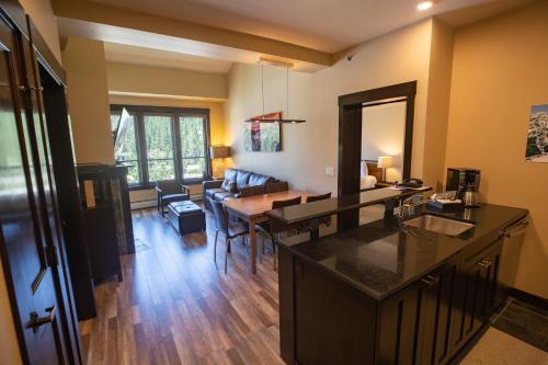 The Village at Palisades Tahoe - Accommodation Options Available