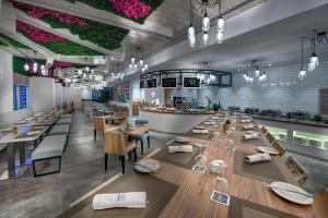 TIME Oak Hotel & Suites - Accommodation Details