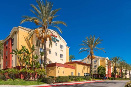 TownePlace Suites by Marriott Anaheim Maingate Near Angel Stadium - Accommodation Options and Features